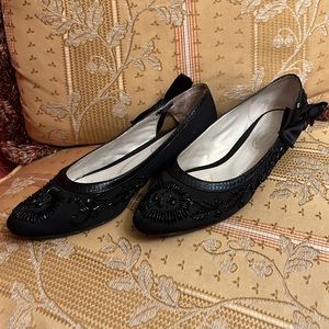 Embroidered Black Bejeweled Ballet Flats with Bow and Leather detail
